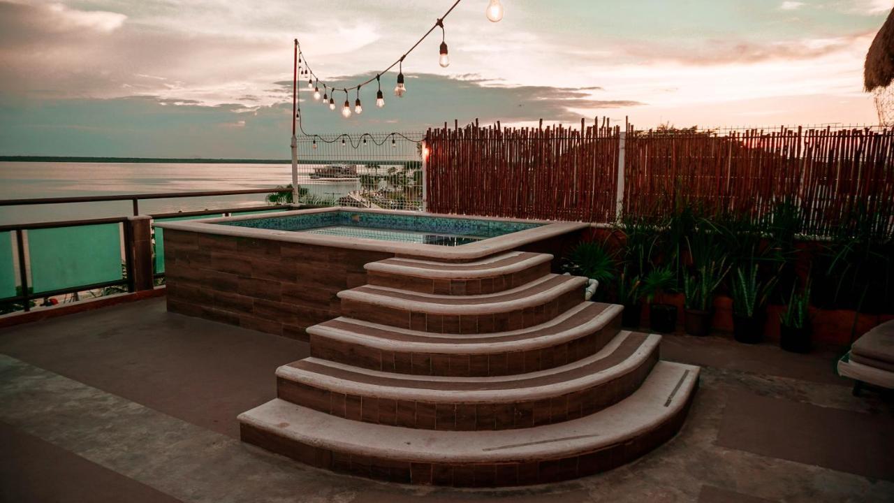 Hotel "Ala Residencias" Chetumal Esterno foto